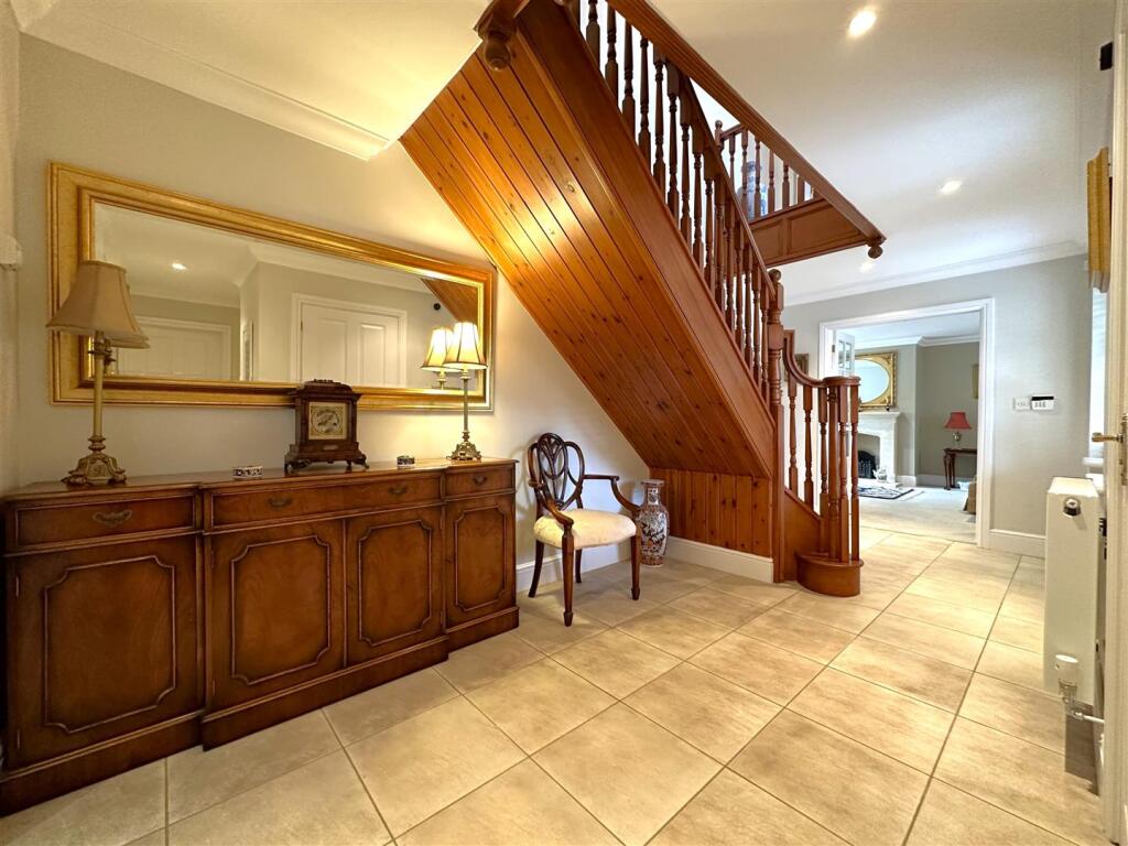 Old Orchard, Farndon Road, Newark - View 5