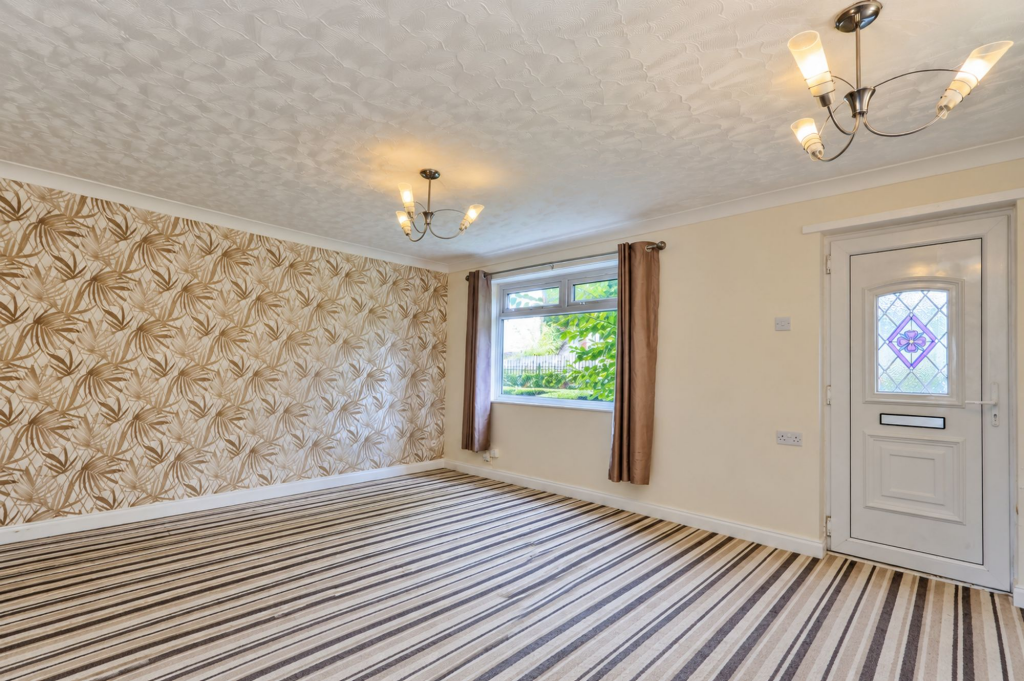 Bankfields Road, Middlesbrough, TS6 photo 2