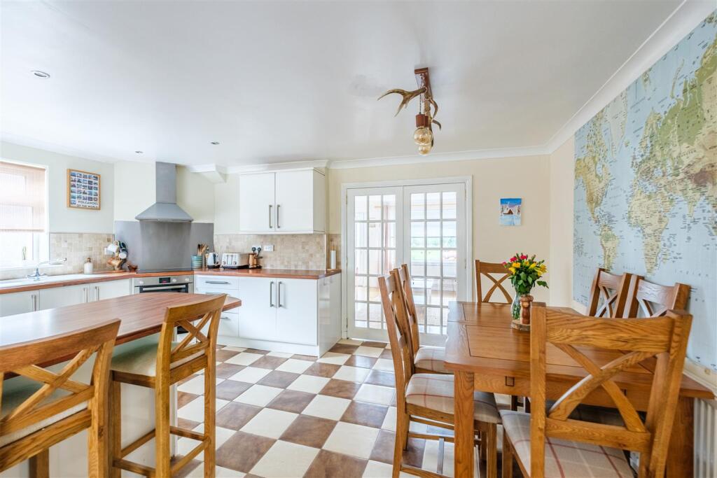 Spinningdale, Stonehouse photo 3