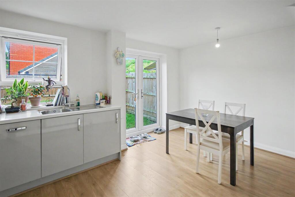 NN14 Wagtail Way, Thrapston - View 5