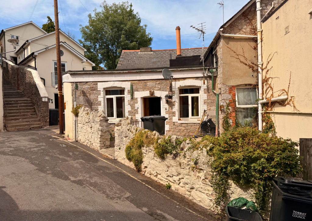 Main image of property: Rose Cottage, 1 Ellacombe Road, Torquay, TQ1 3AS