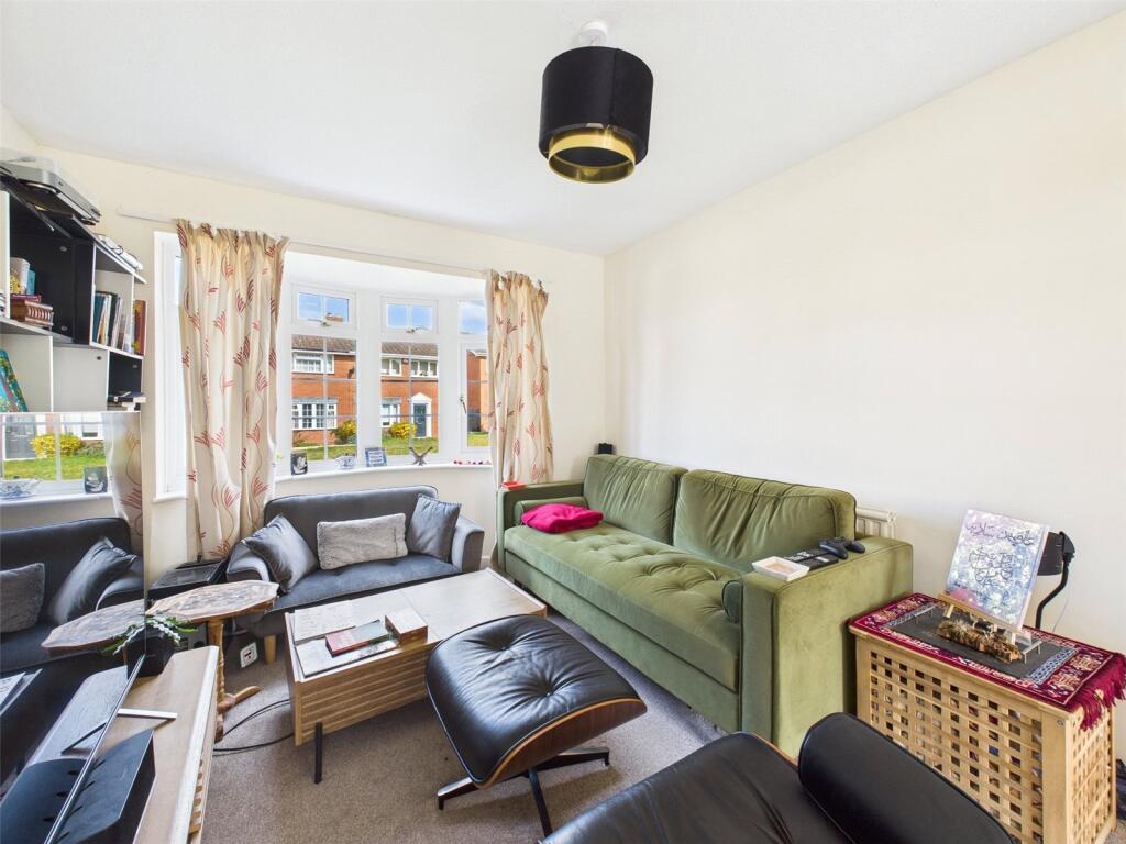 Swift Road, Abbeydale, Gloucester, Gloucestershire, GL4 photo 2