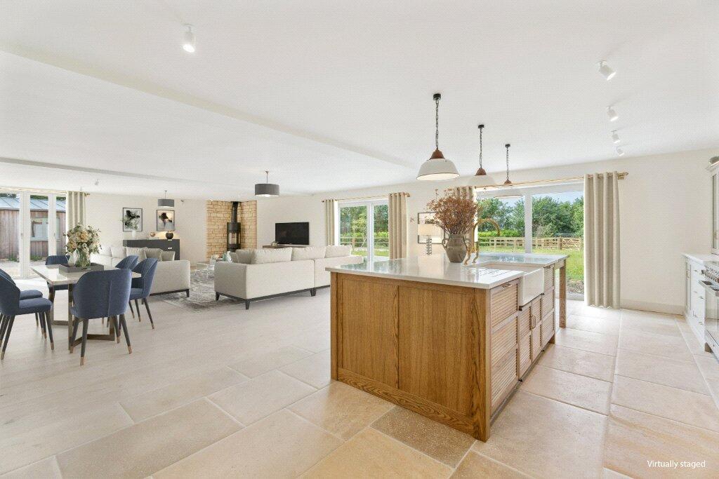 Deer Barn, Oxford Road, Burford, Oxfordshire, OX18 photo 2