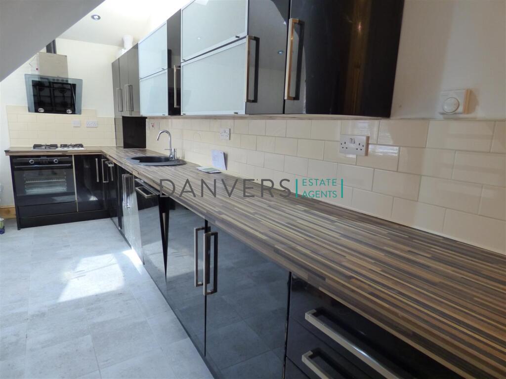 Main image of property: Noel Street, Leicester, LE3 0DS