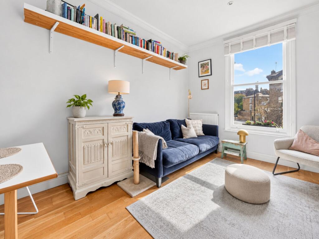 Apartment in London, Stroud Green - View 4