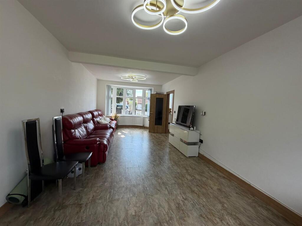 House in Leicester - View 5
