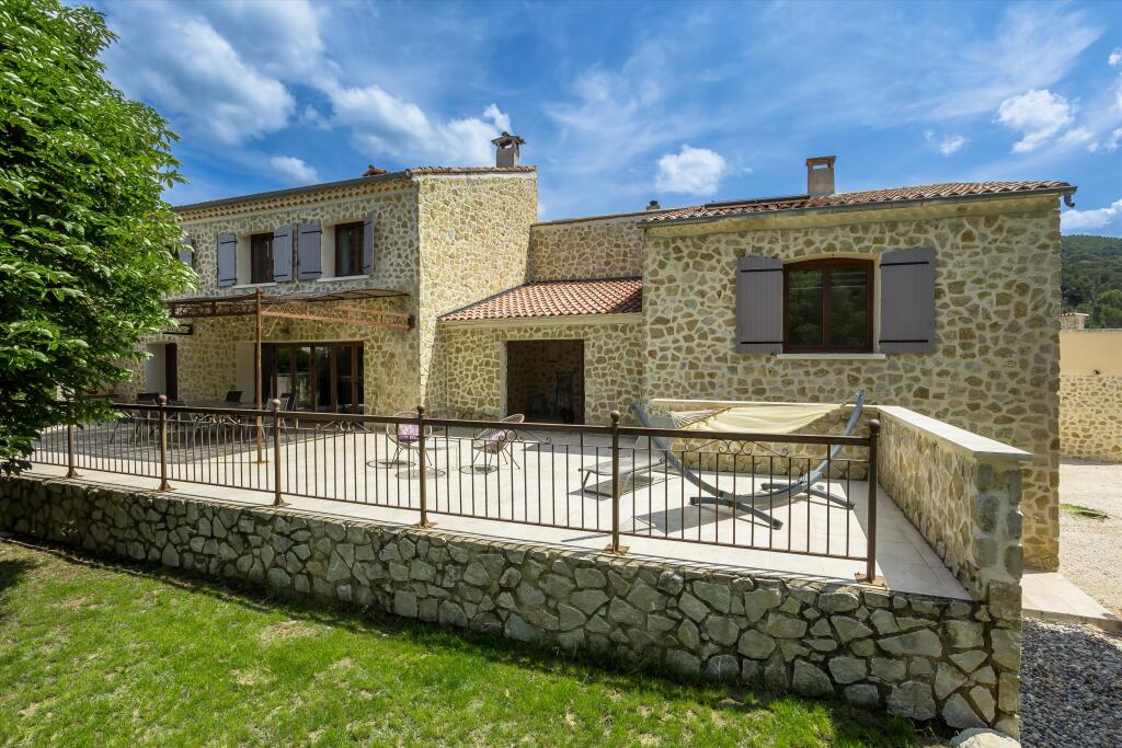 Main image of property: Provence-Alps-Cote d`Azur, Vaucluse, Vaison-la-Romaine