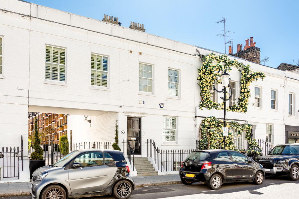 Main image of property: Walton Street, London, SW3