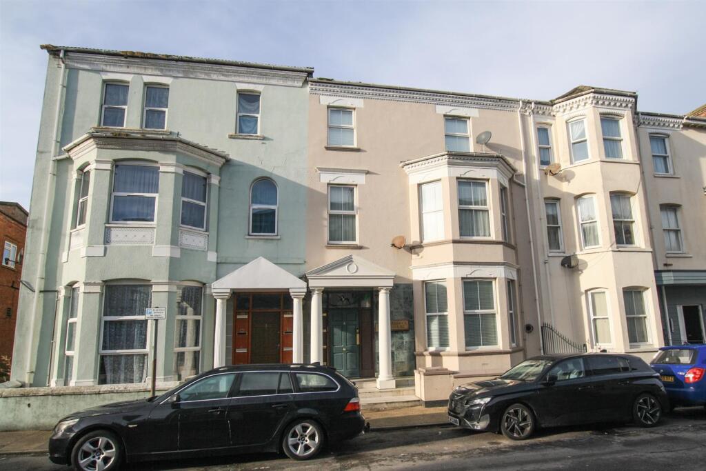 Main image of property: Wellesley Road, Great Yarmouth NR30 2AP