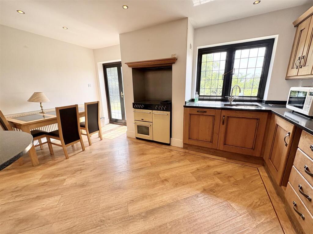 House in Wealden, Wartling - View 4