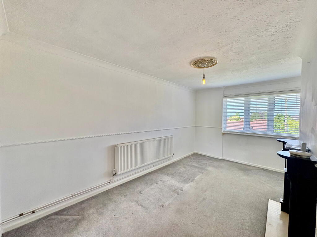 Apartment in Dudley - View 4