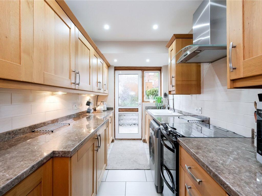 House in Romford - View 2