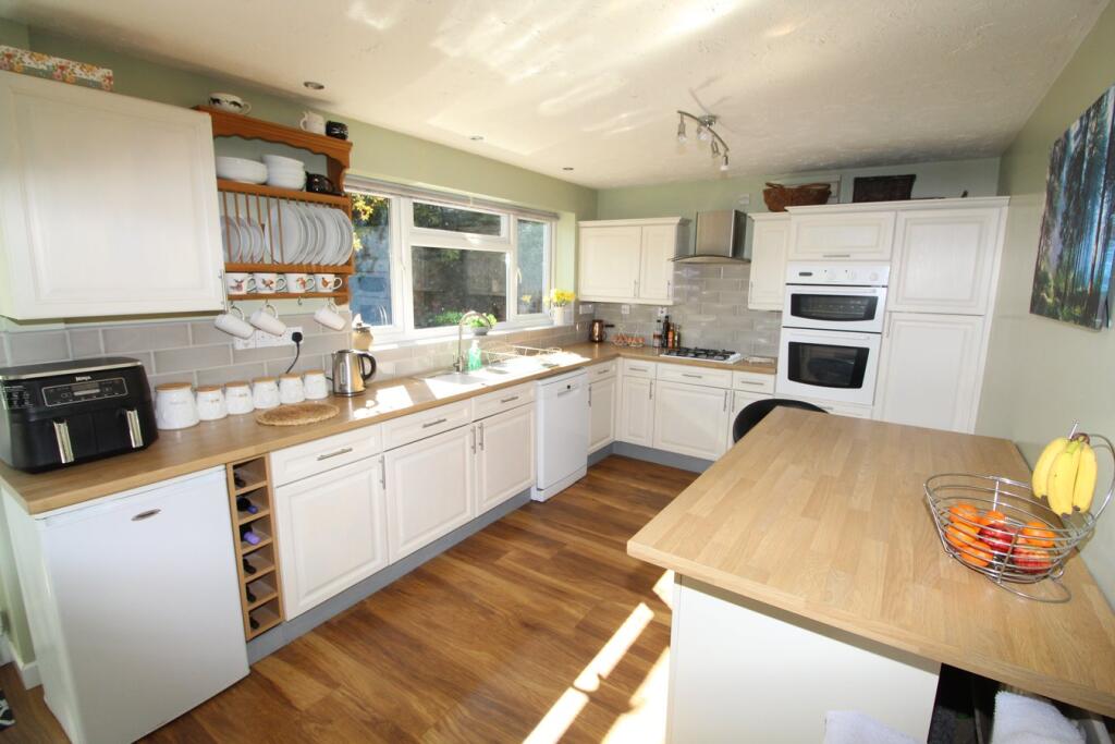 Tealby Close, Gilmorton, LE17 photo 4