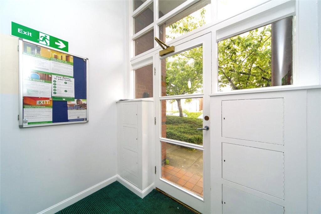 Apartment in Liverpool - View 2