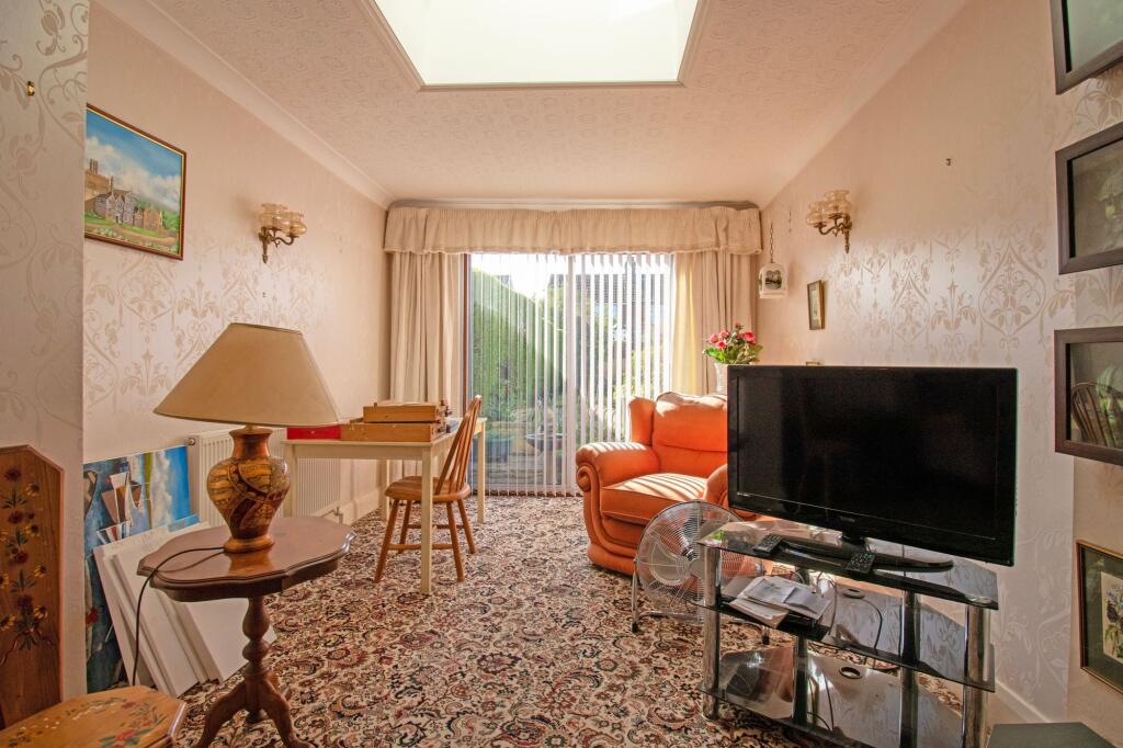 Doncaster Road, Scunthorpe, DN15 photo 5