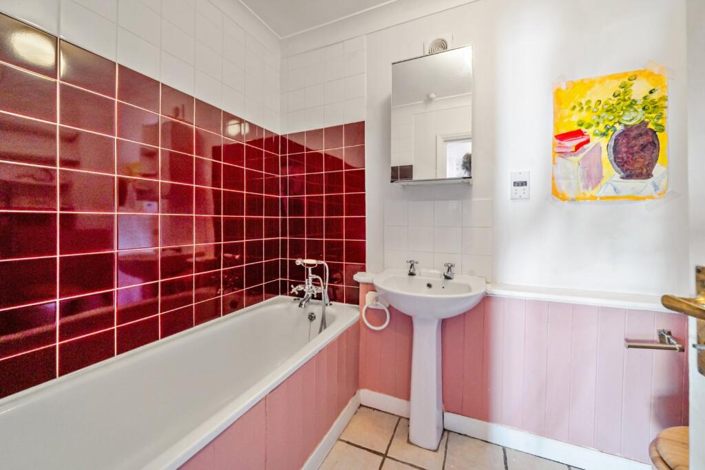 Bedford Hill, Balham, London, SW12 - View 4