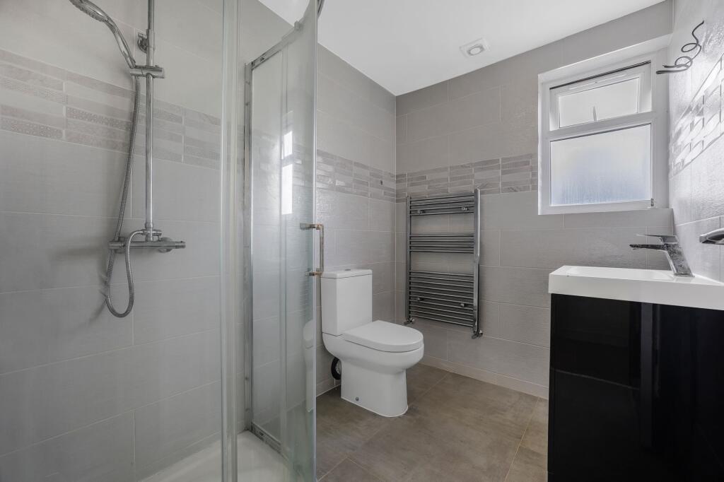 House in Ilford - View 5