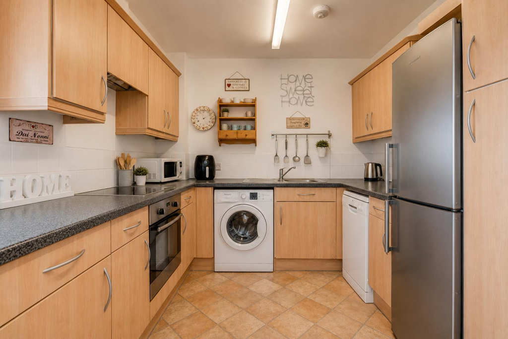 Apartment in Nottingham - View 4