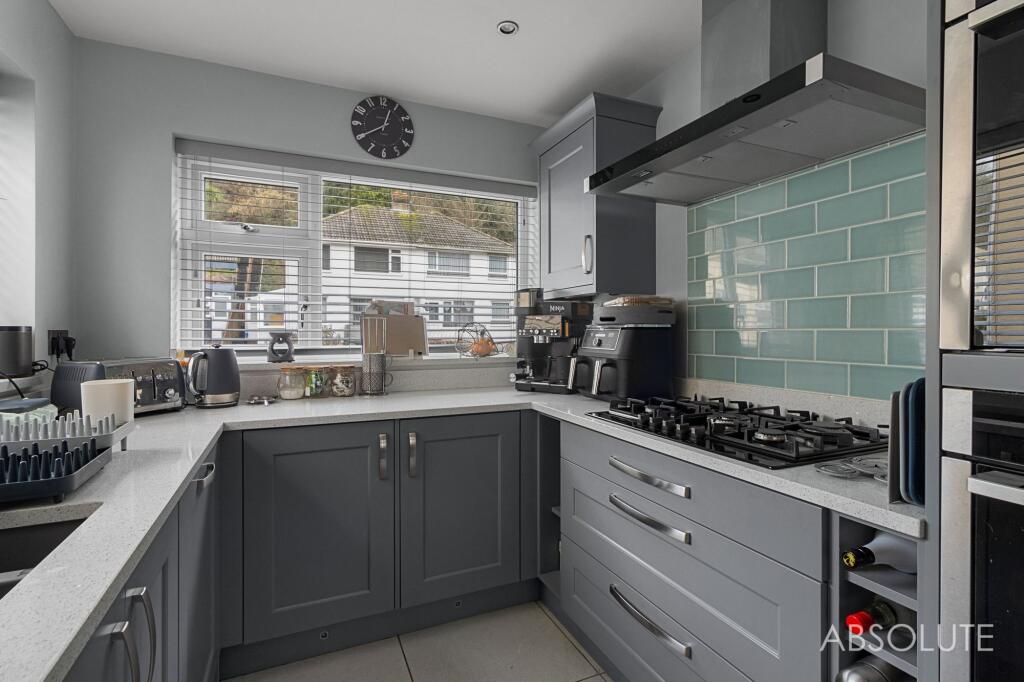 House in Torquay - More