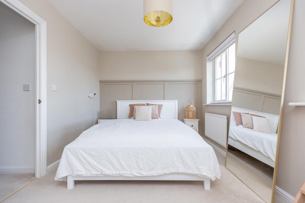House in Gillingham, Peacemarsh - View 5