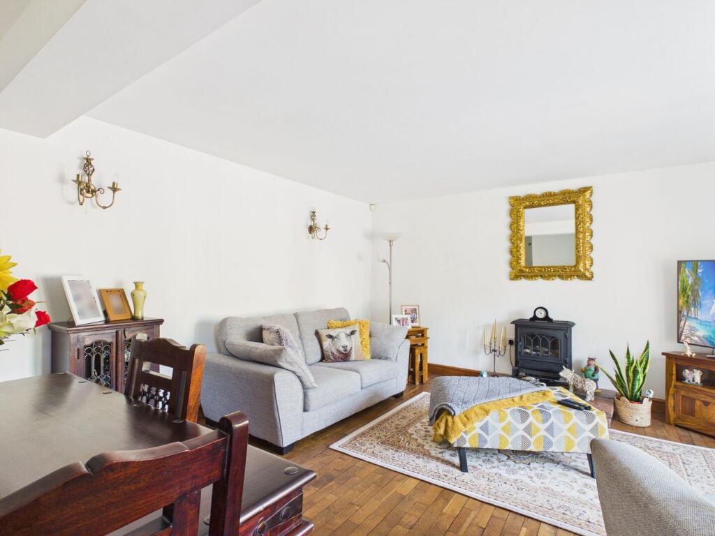 House in Broseley, Shropshire - More