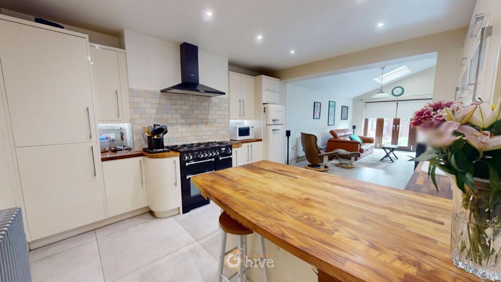 House in Doncaster, South Yorkshire - View 2