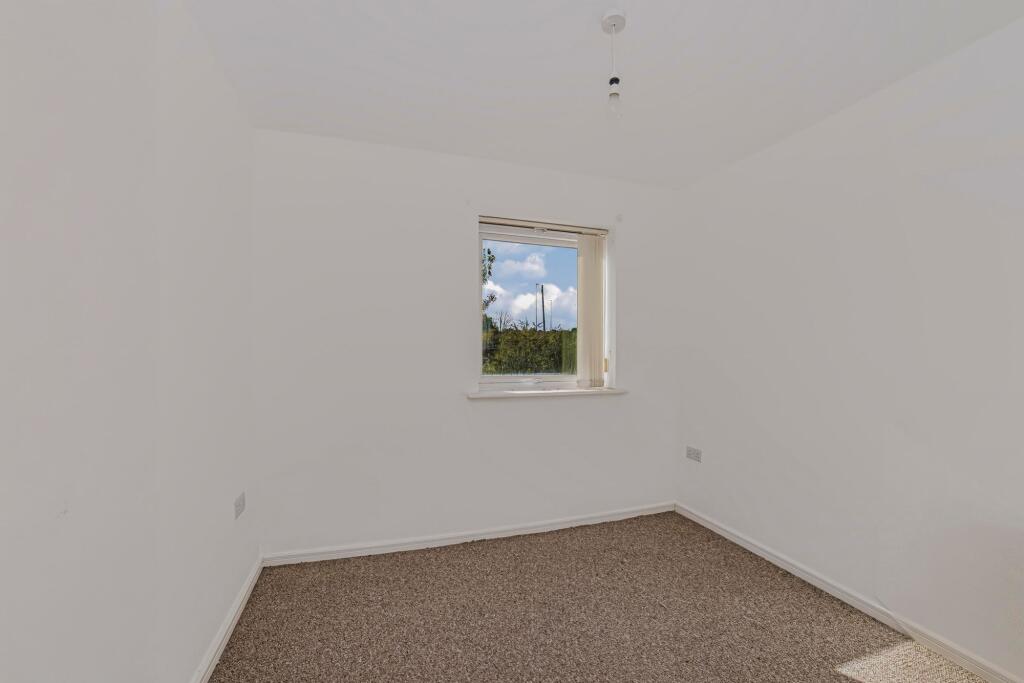 Apartment in Stoke-on-Trent, Lock 38, Etruria - More