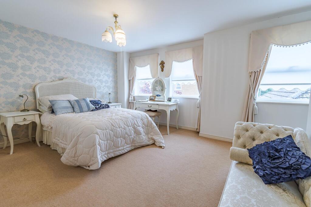 House in Cardiff - More