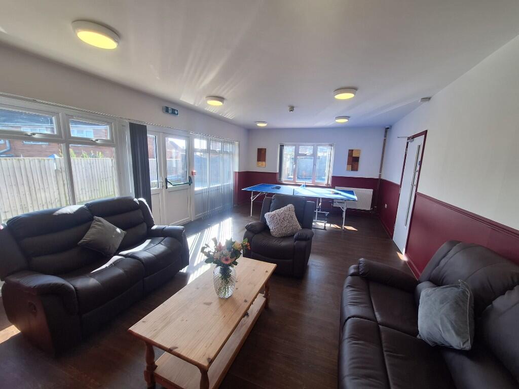 Additional image 10 of St Michaels Avenue, Yeovil