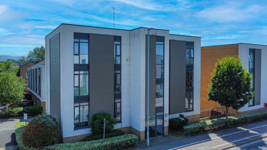 Main image of property: Firepool View, Taunton