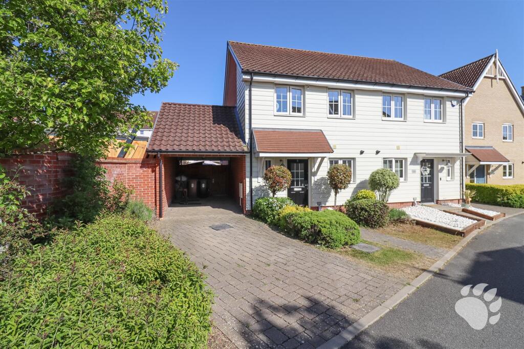 Main image of property: Stable Fields, St. Lukes Park, Runwell, SS11