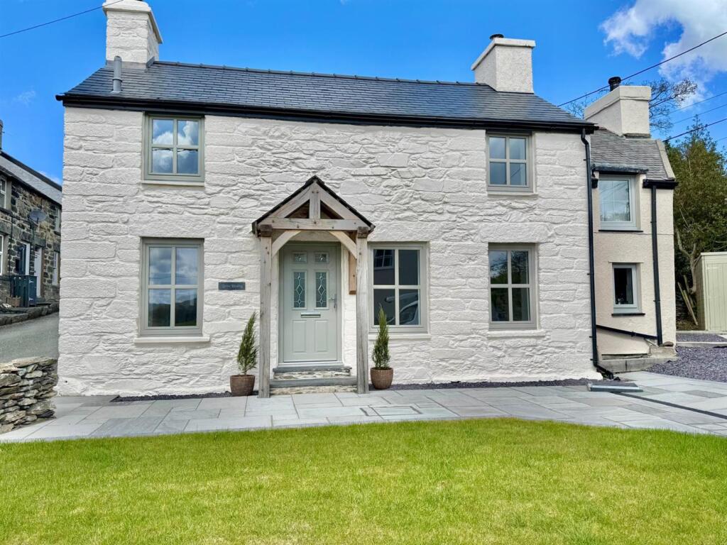 Capel Garmon, Llanrwst