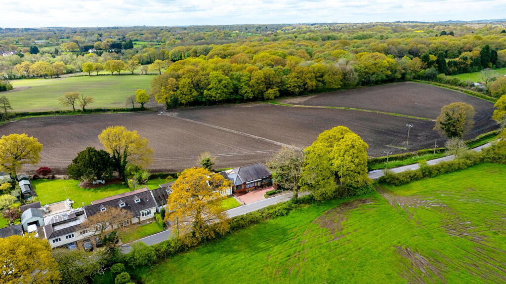 Additional image 17 of Wood Lane, Earlswood