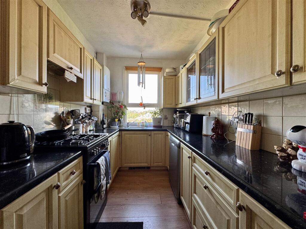 House in Plymouth - View 3