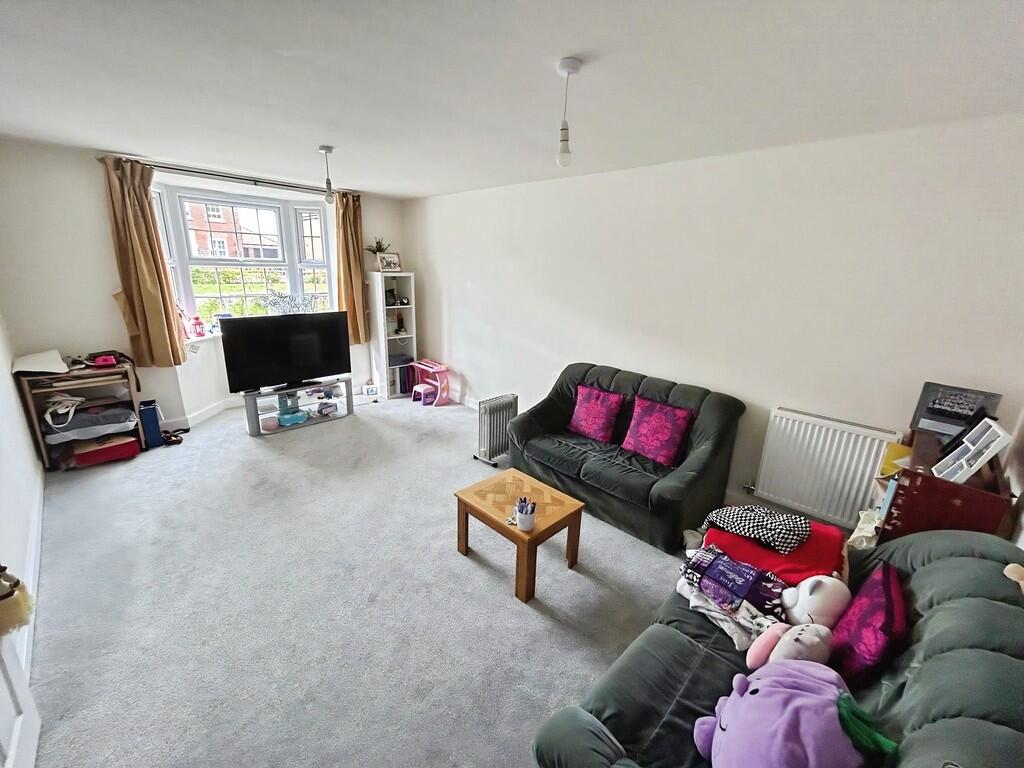 House in Nottingham - View 2