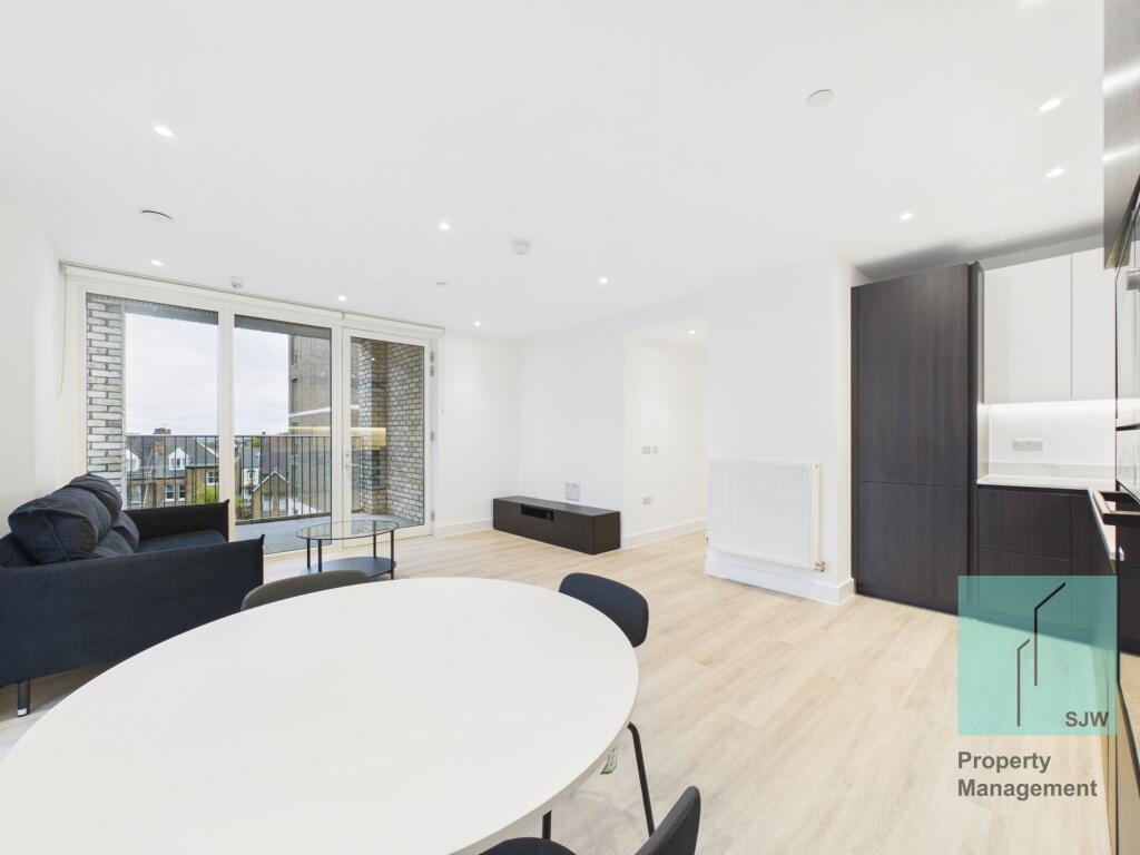 Apartment in London - More
