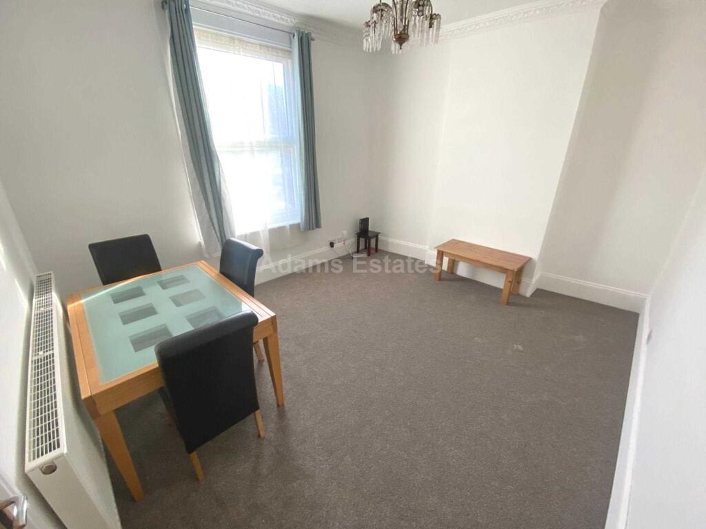 House in Reading - View 3