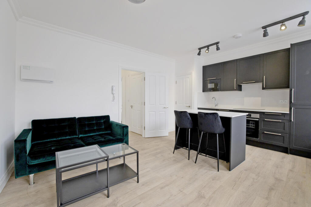 Main image of property: Cannon Street Road, London, E1