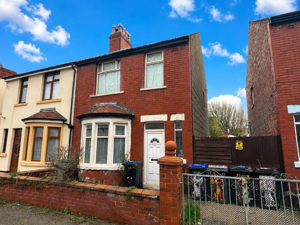 Main image of property: 14 Silverwood Avenue, Blackpool, Lancashire, FY4 3BW
