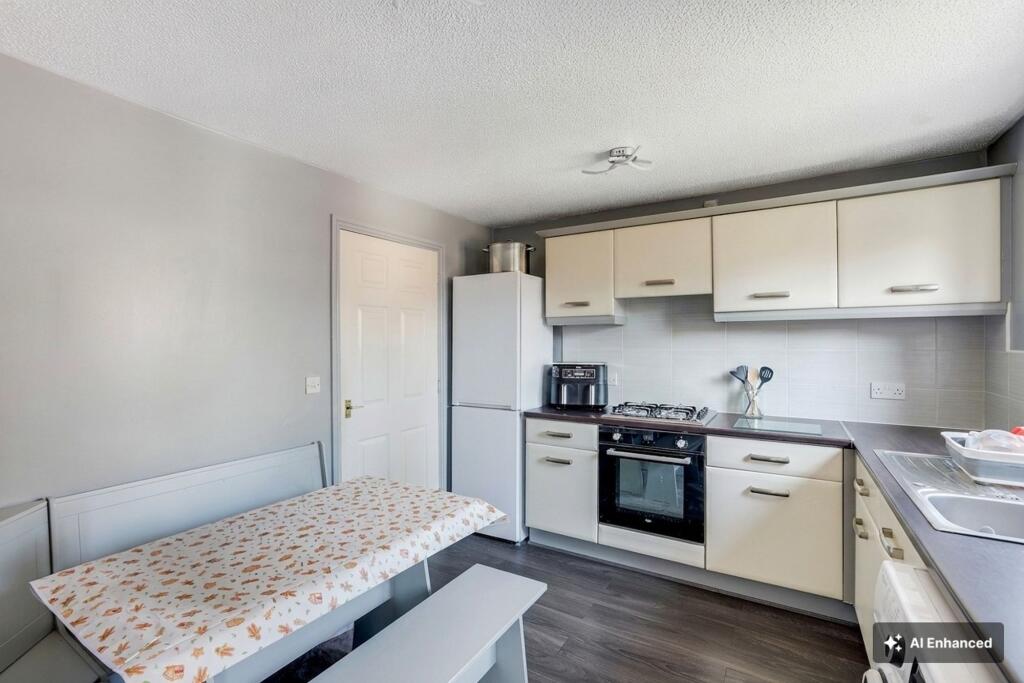 House in Nottingham, Broxtowe - View 5