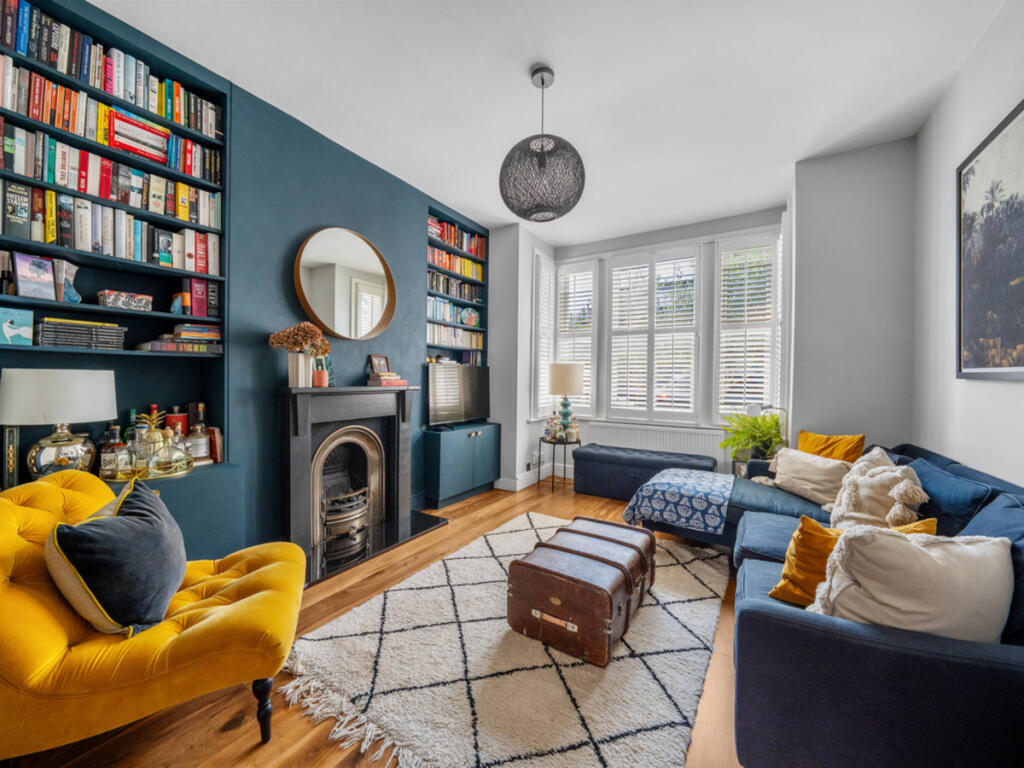 House in London - View 3