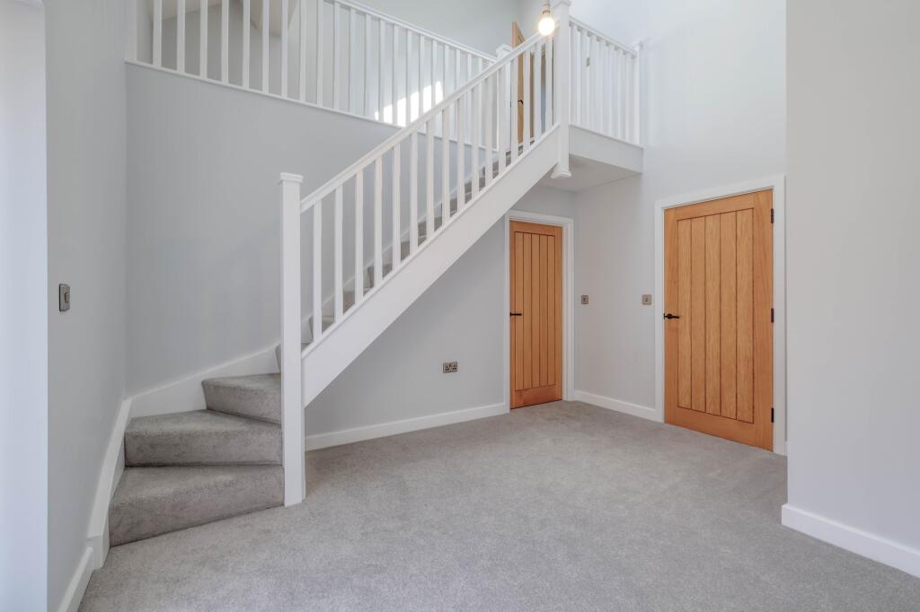 Additional image 2 of Droitwich Road, Bradley Green, B96