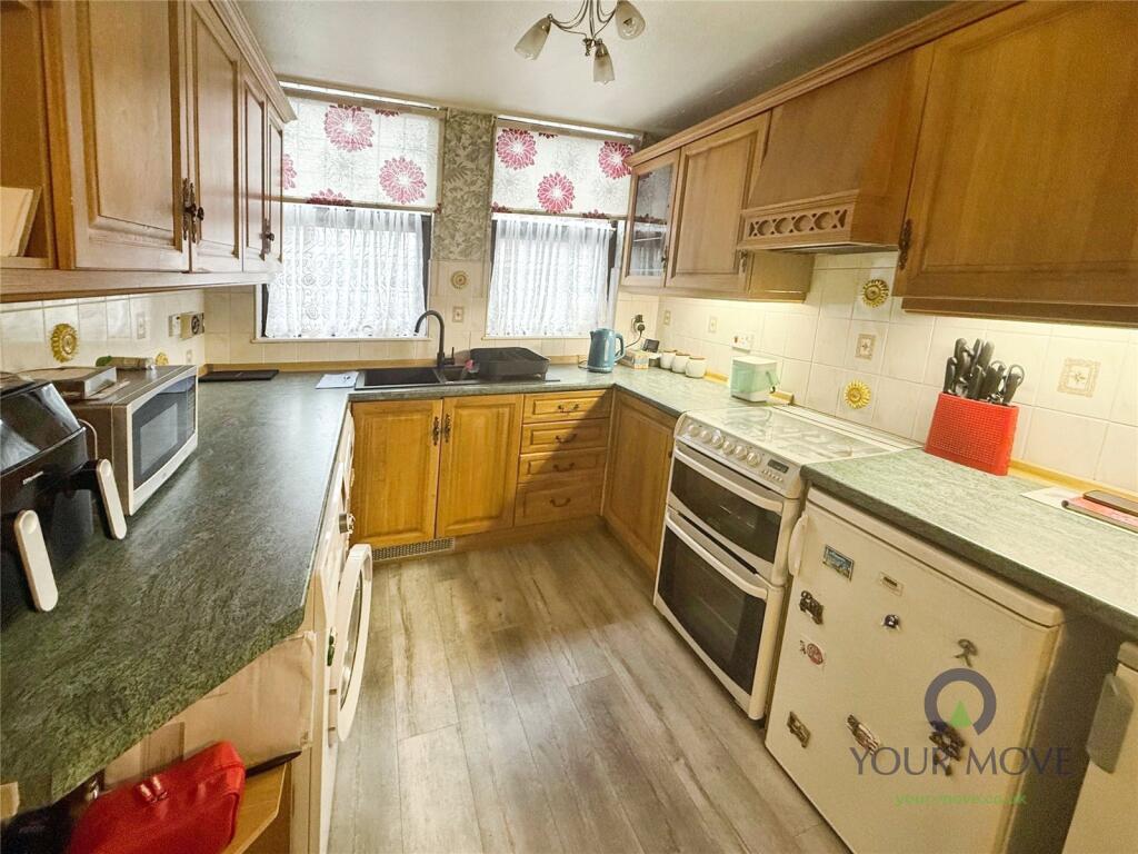 Fieldfare Road, London, SE28 photo 2