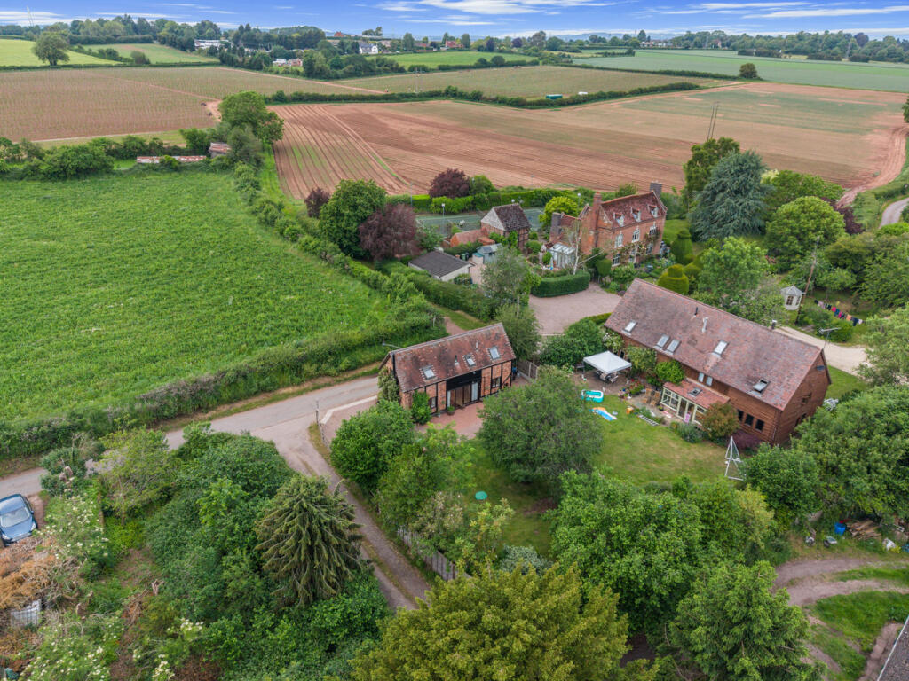 House in Wychavon, Hartlebury
