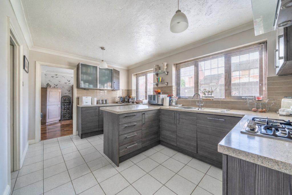 Additional image 6 of 18 Farndon Avenue, Marston Green, Birmingham