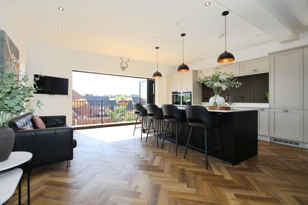 House in Derby - View 4