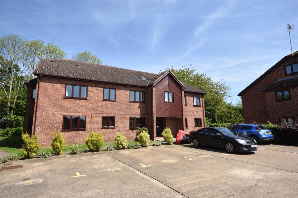 Main image of property: Dormer Close, Aylesbury, HP21
