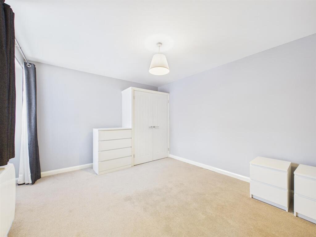 Apartment in Birmingham - More
