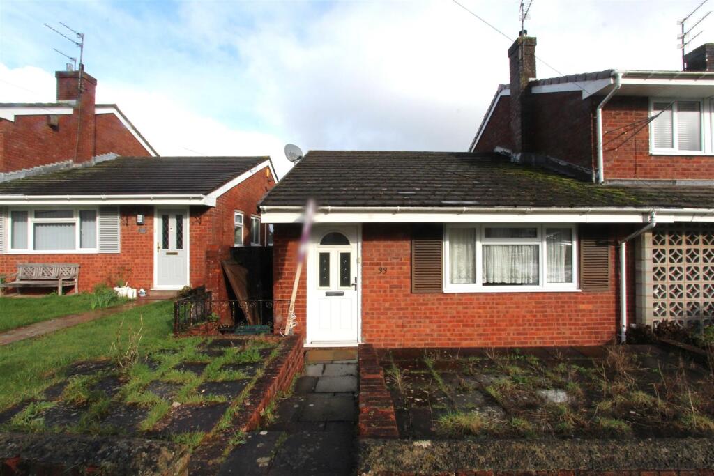 Main image of property: Maple Walk, Keynsham, Bristol