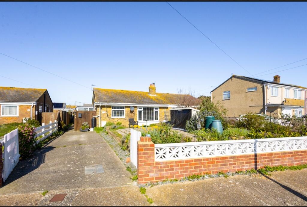 Main image of property: Channon Road, New Romney TN28 8SA